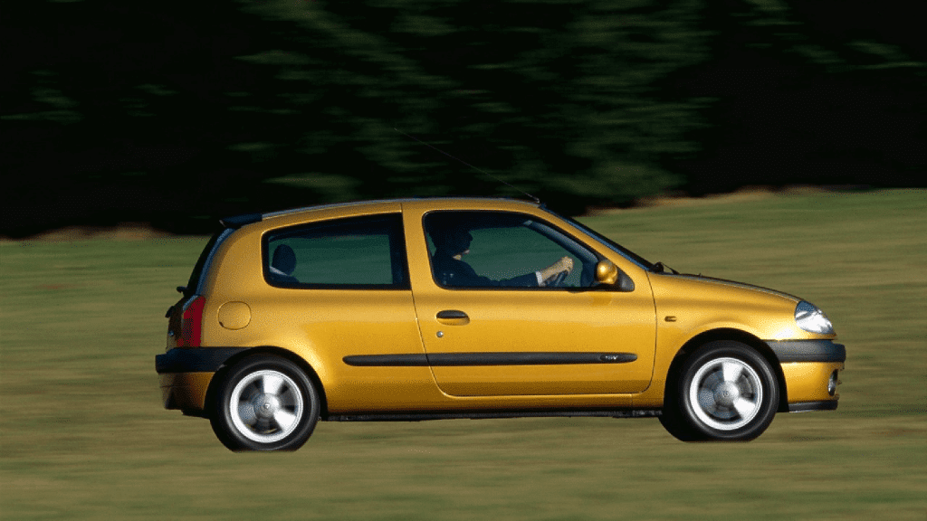 carros usados até 2000 carmine renault clio