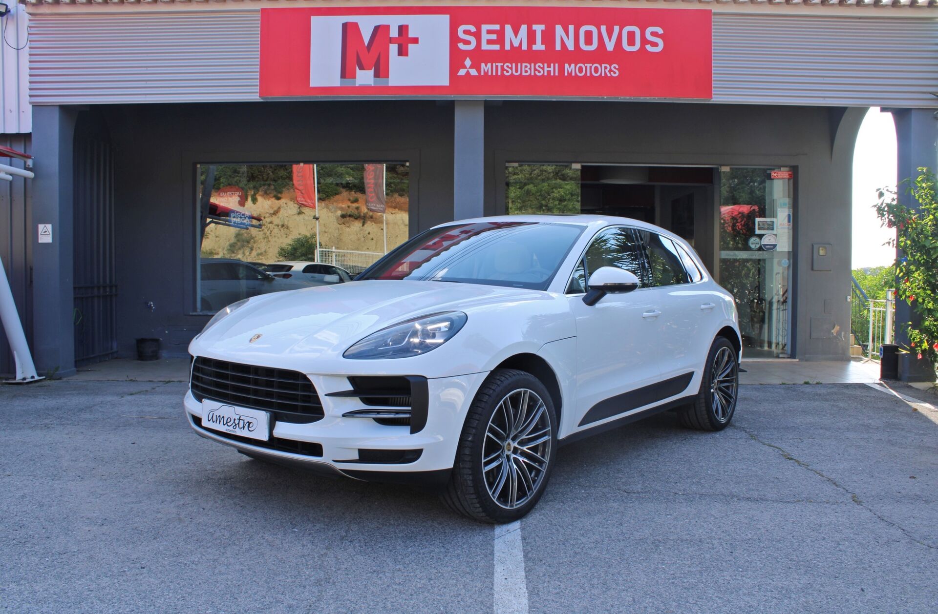 PORSCHE Macan S