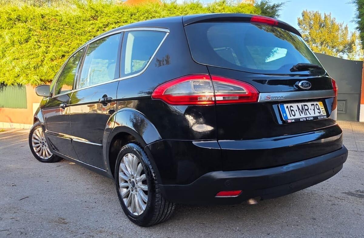 FORD S-MAX 2.0 TDCi Titanium 7L Aut.