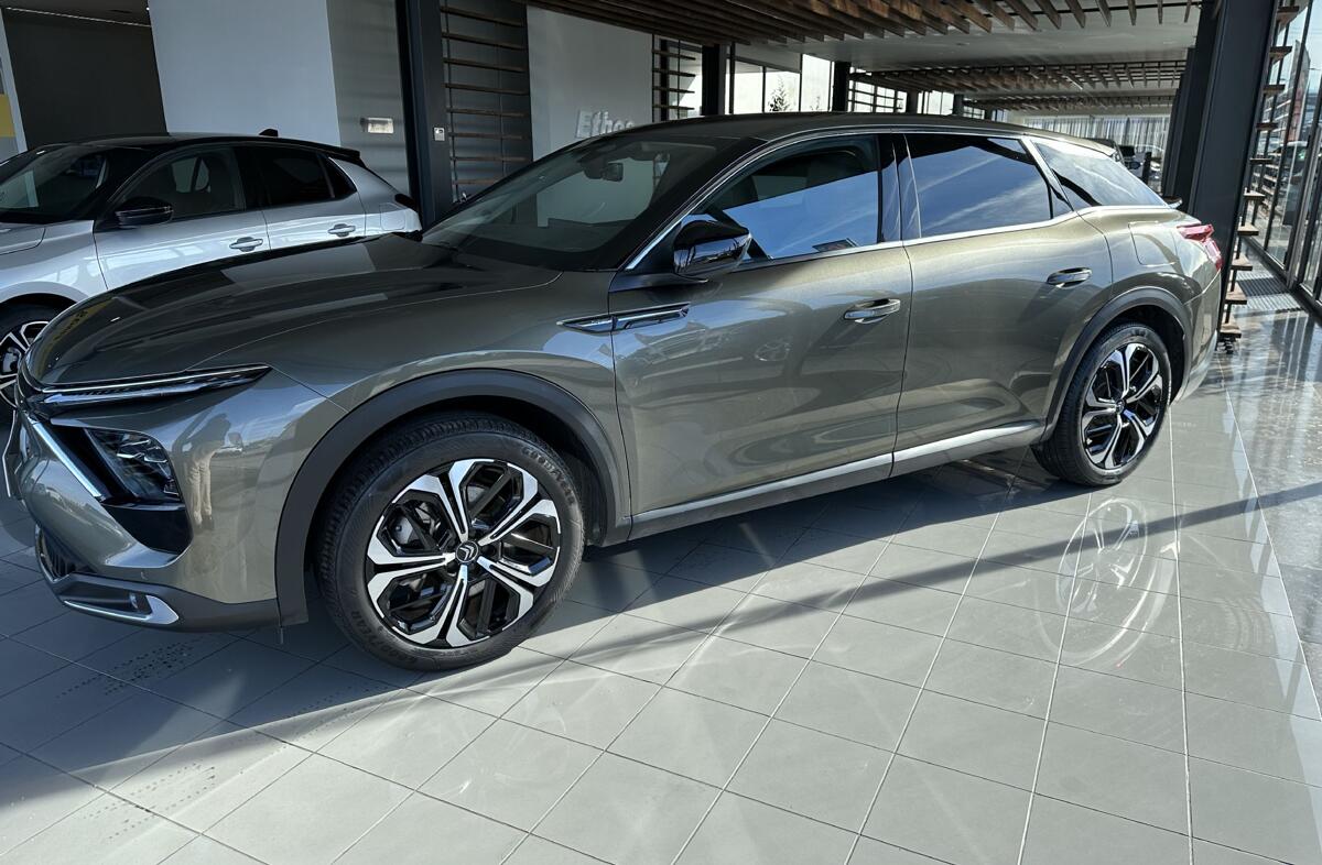 CITROEN C5 X 1.2 PureTech Plus EAT8