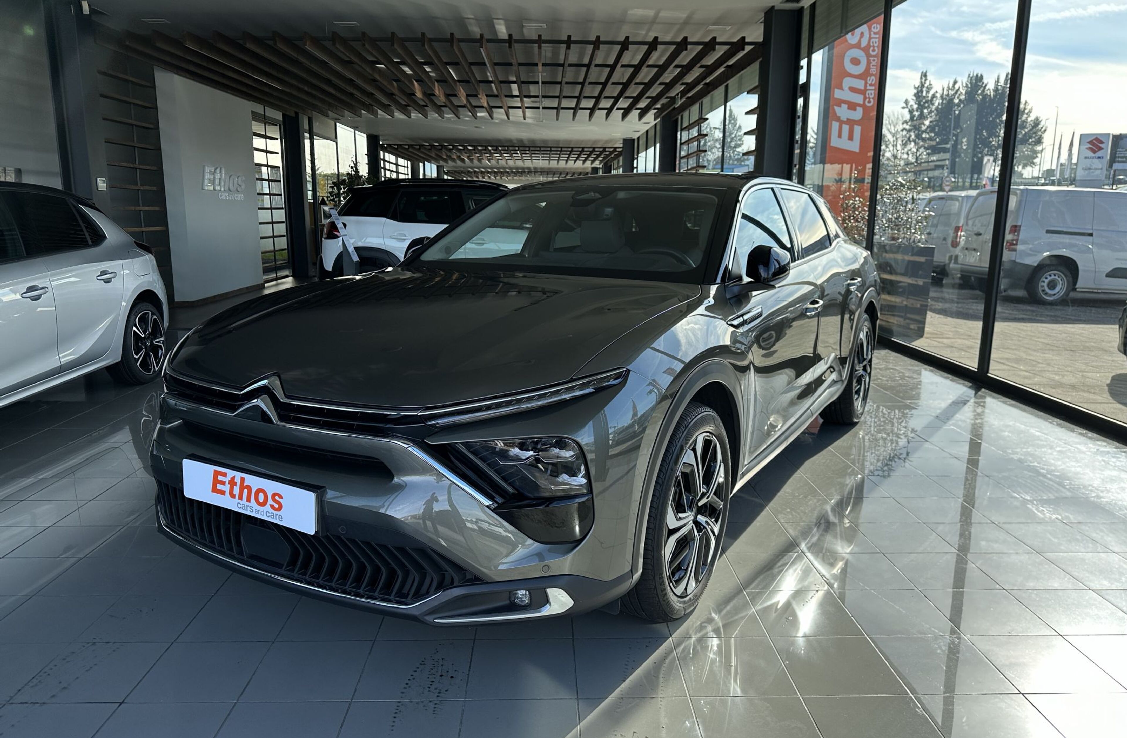 CITROEN C5 X Híbrido Plug-In 225 S&S ëEAT8 Shine