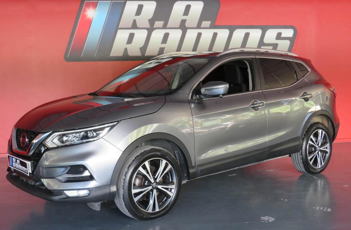 NISSAN Qashqai 1.5 dCi N-Connecta J18