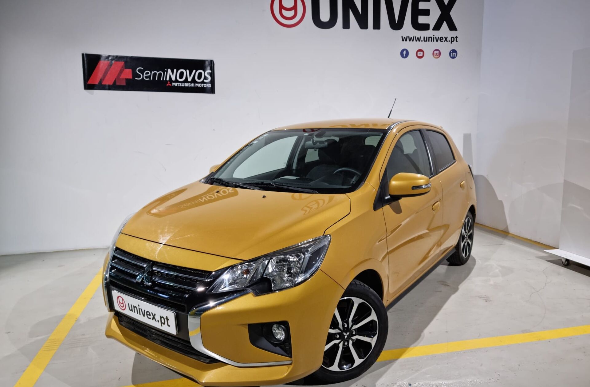 MITSUBISHI Space Star 1.2 Intense Connect Edition
