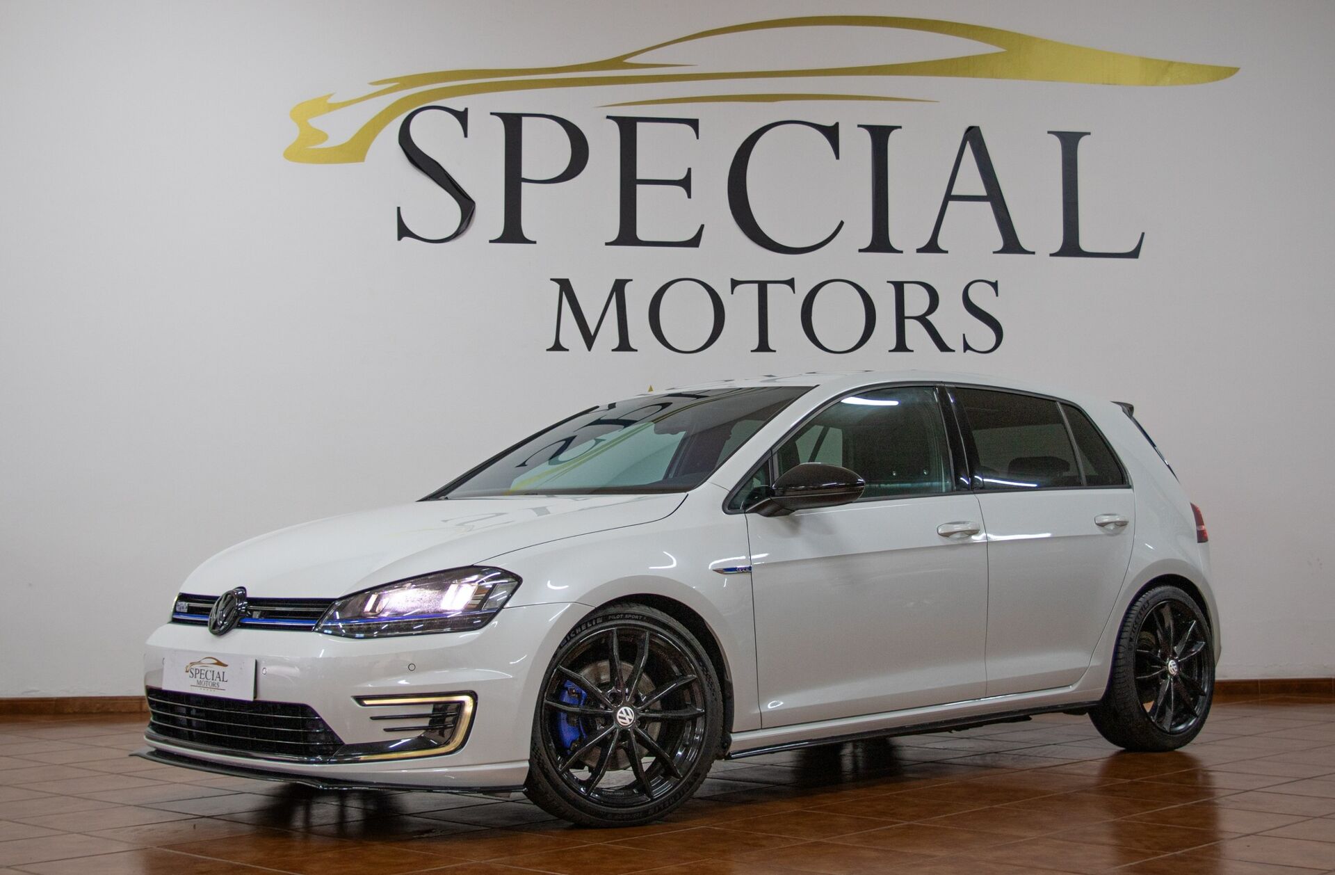 VOLKSWAGEN Golf 1.4 GTE Plug-in