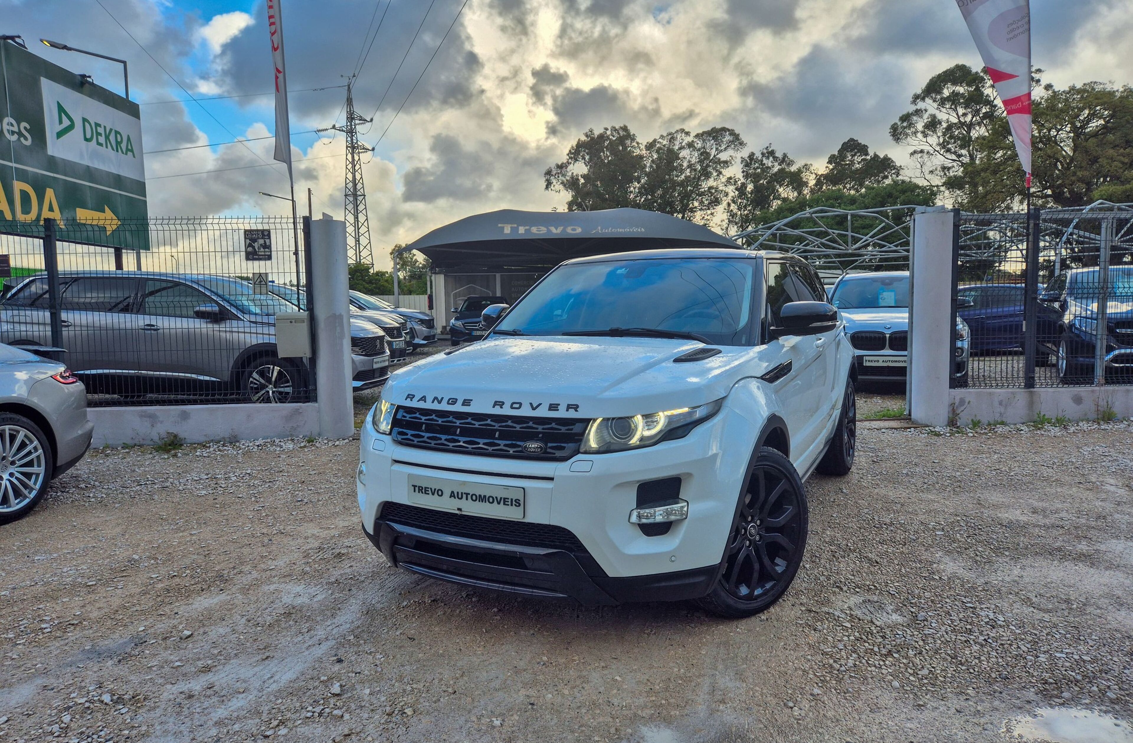 LAND ROVER Range Rover 2.2 SD4 Dynamic Auto