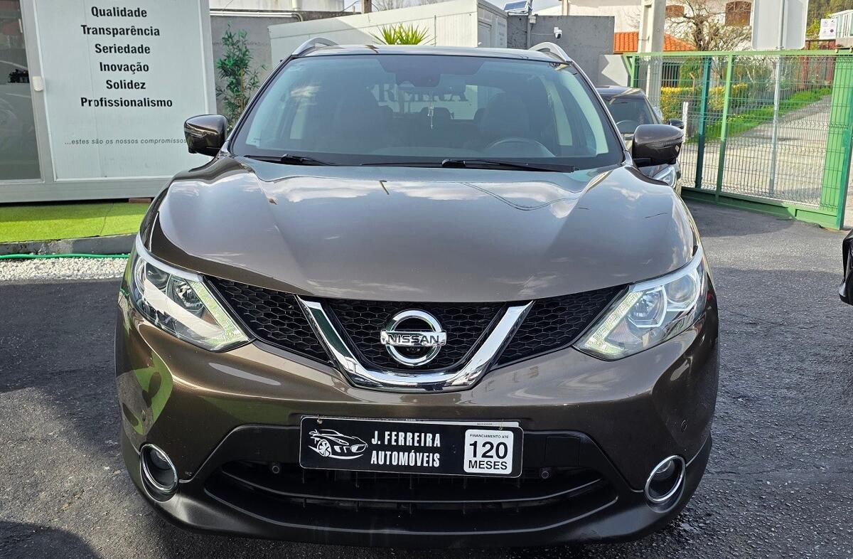 NISSAN Qashqai 1.5 dCi N-Connecta 18