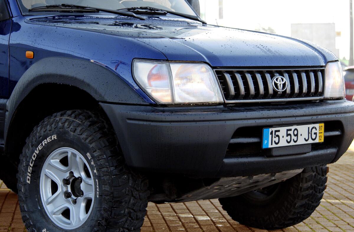 TOYOTA Land Cruiser 3.0 TD Pack 1
