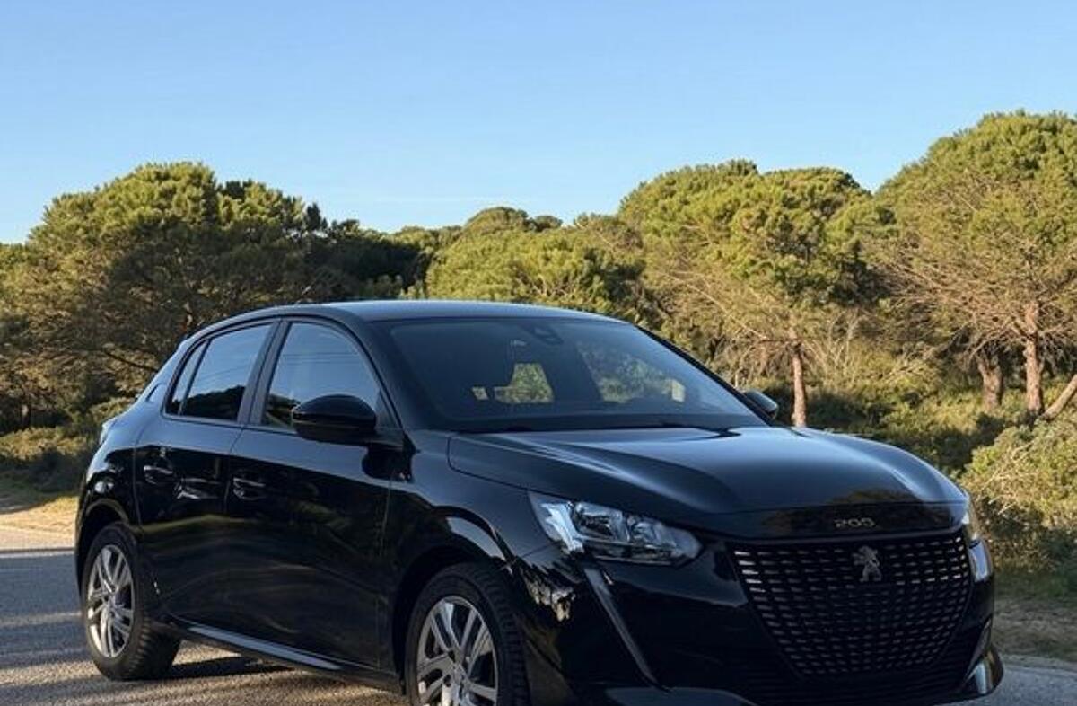 PEUGEOT 208 1.2 PureTech Active Pack