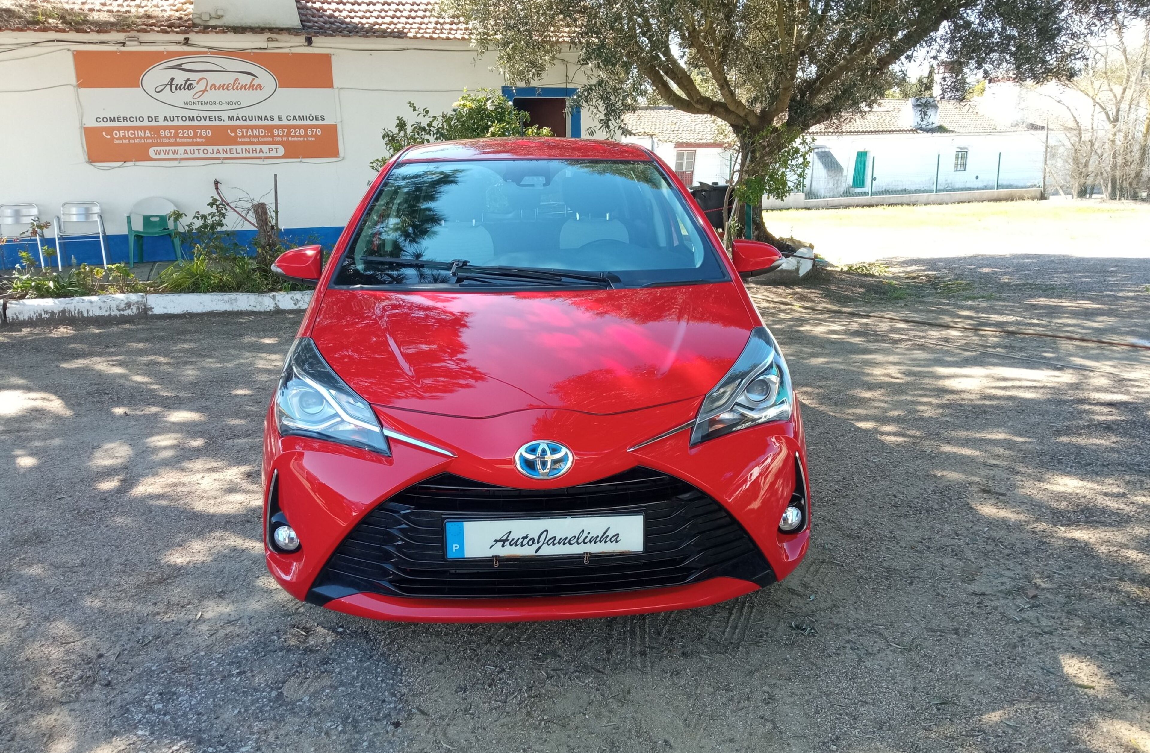 TOYOTA Yaris 1.5 HSD Active