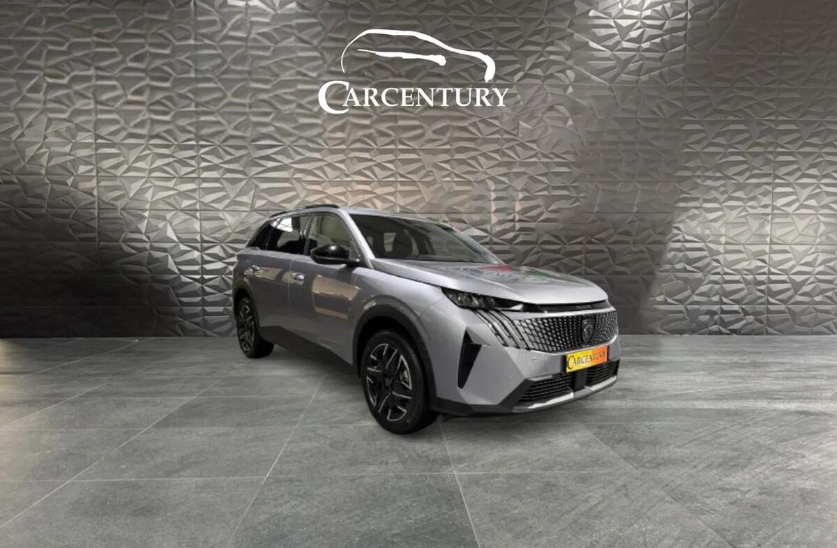 PEUGEOT 5008 1.2 Hybrid Allure e-DCS6