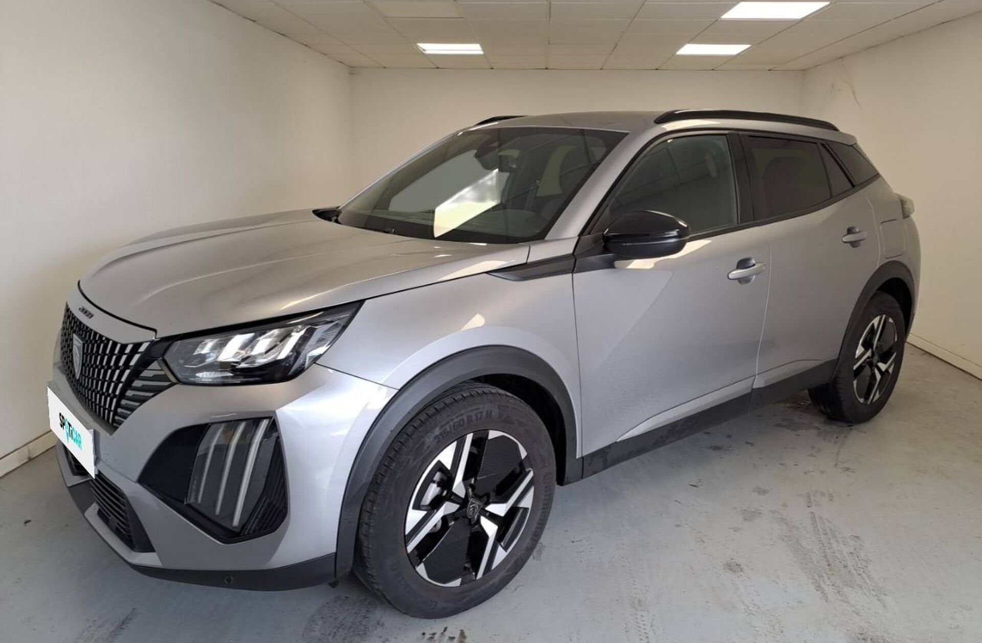 PEUGEOT 2008 1.2 PureTech   EAT8 Allure