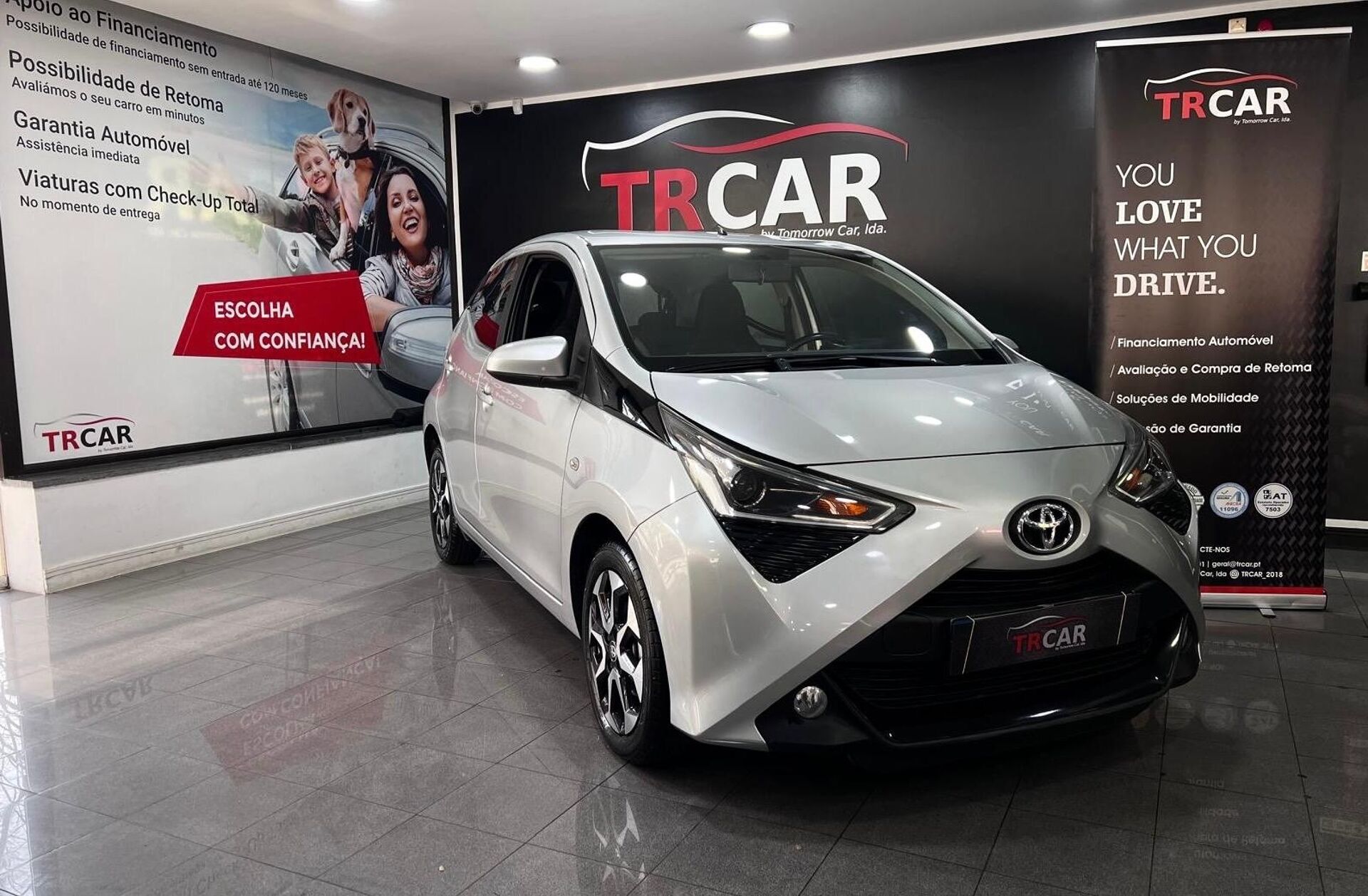 TOYOTA Aygo 1.0 X-Play