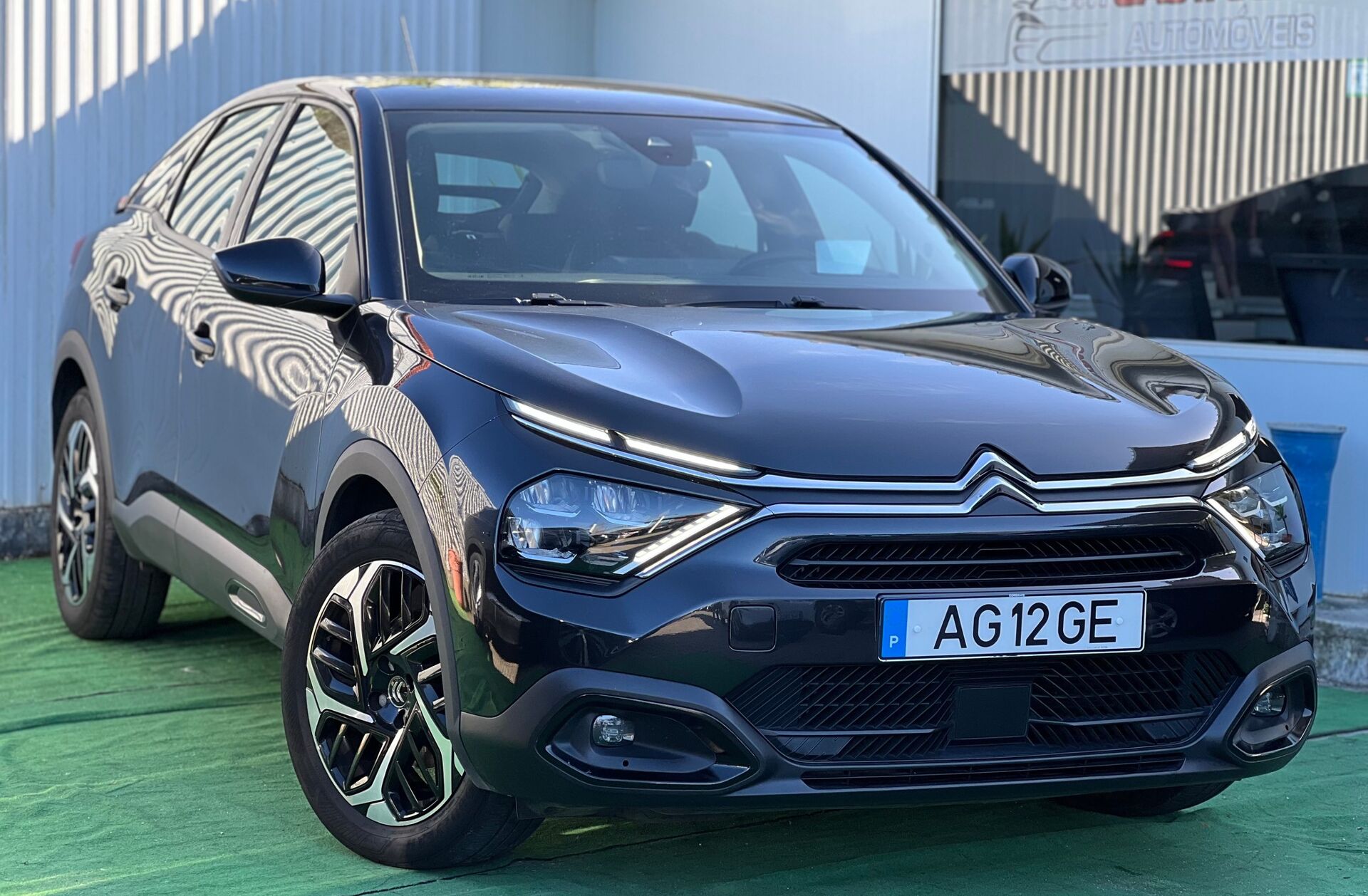 CITROEN C4 1.5 BlueHDi Shine EAT8