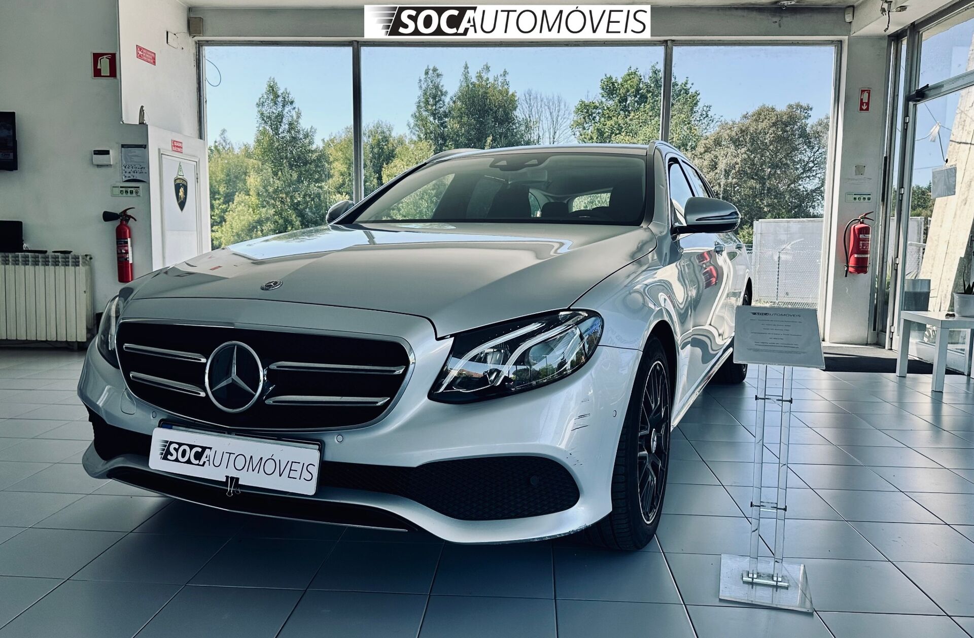 MERCEDES Classe E E 220 Station 2.0 CDI CX Automática