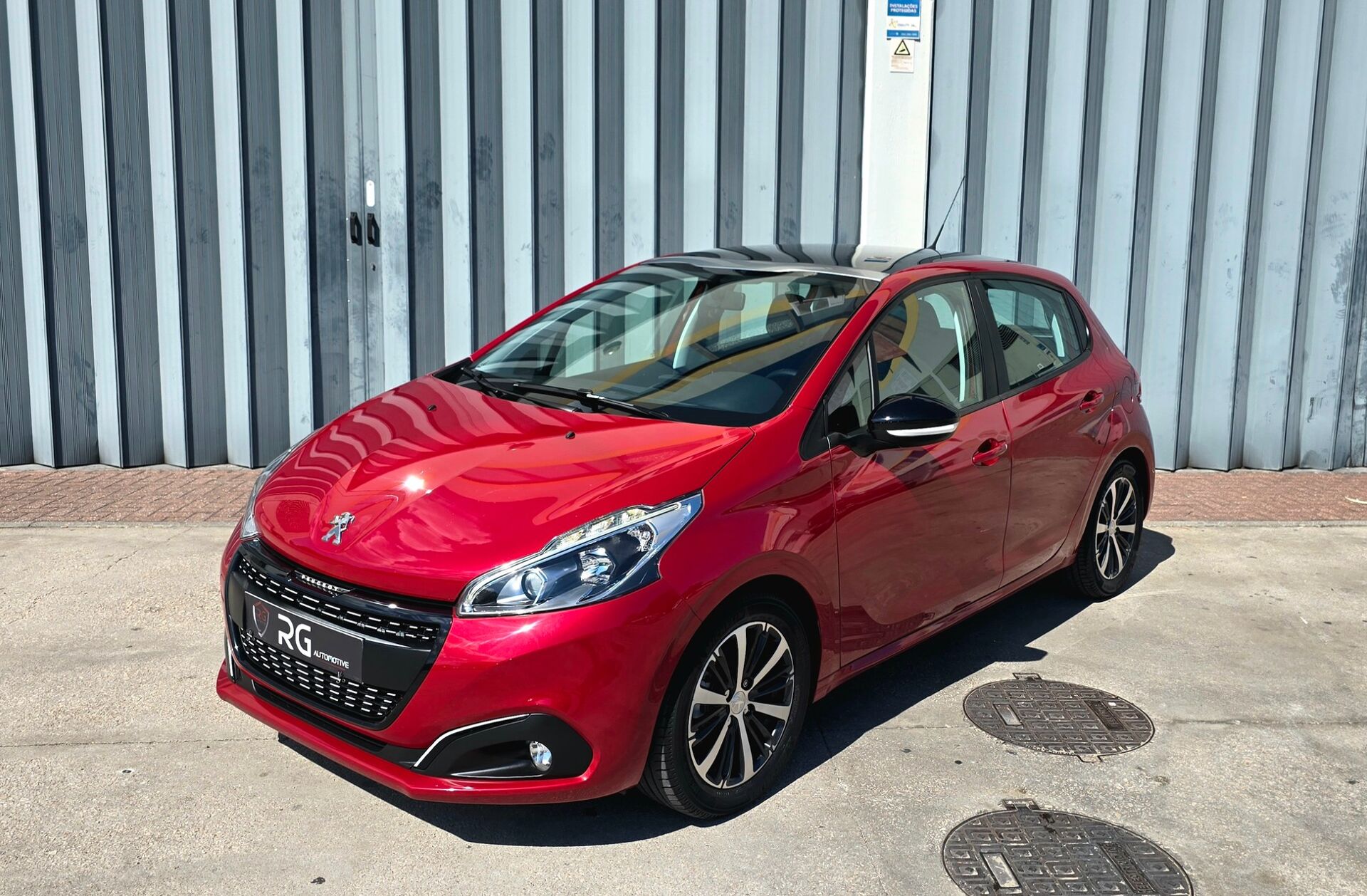 PEUGEOT 208 1.2 PureTech Active