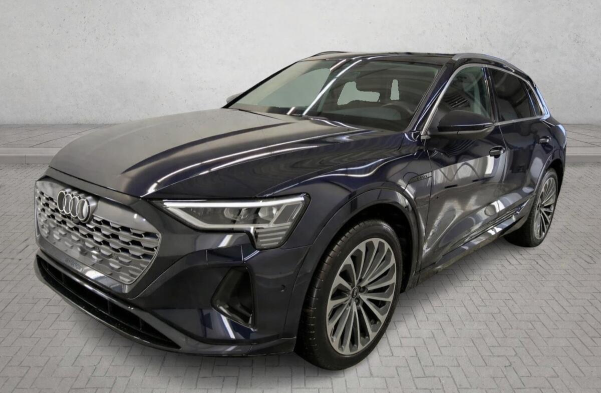 AUDI Q8 50 quattro S line