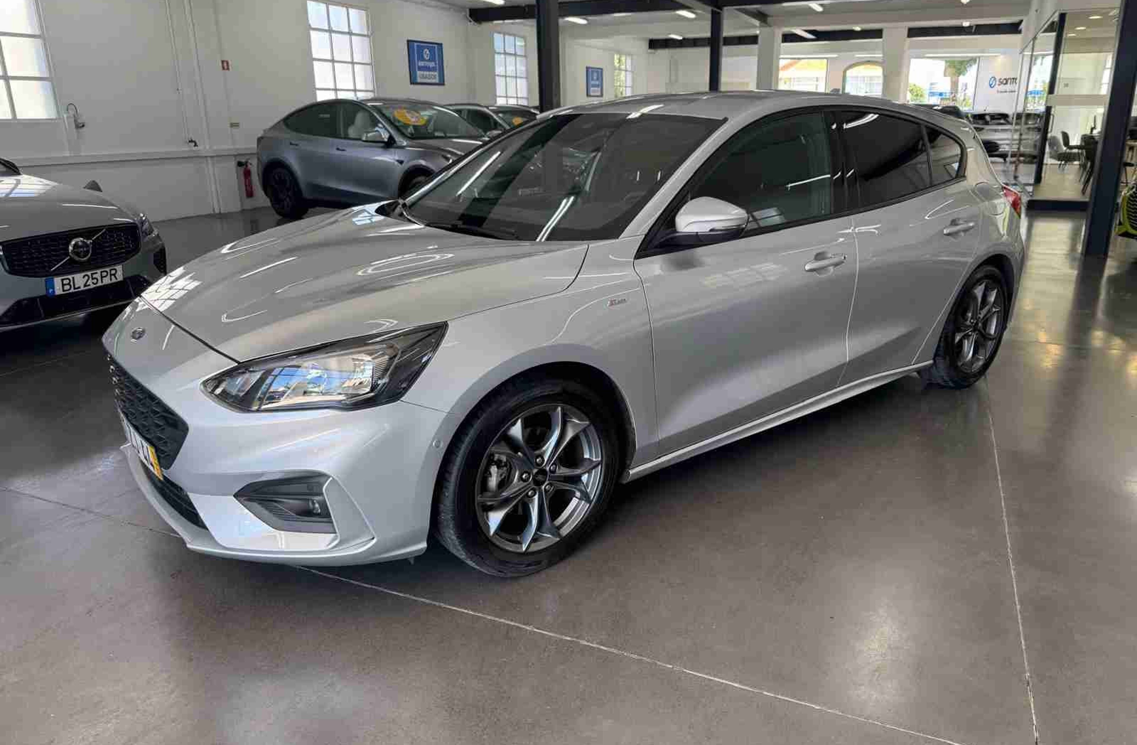 FORD Focus 1.0 EcoBoost ST-Line