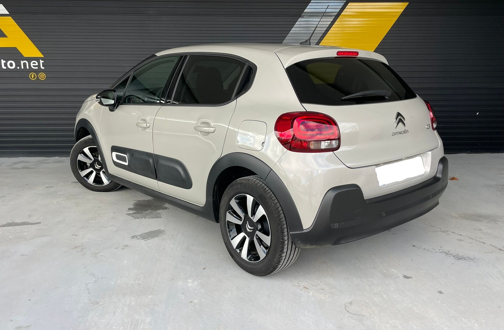 CITROEN C3 1.2 PureTech Max