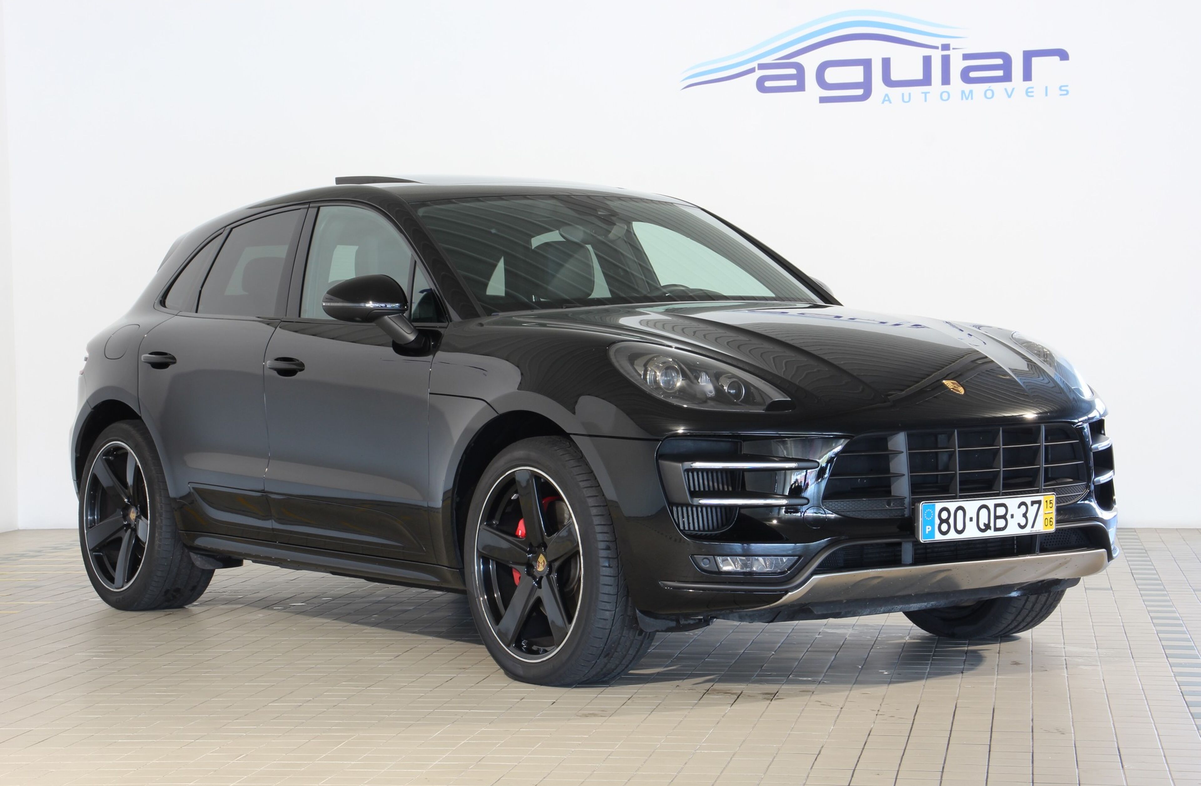PORSCHE Macan Turbo