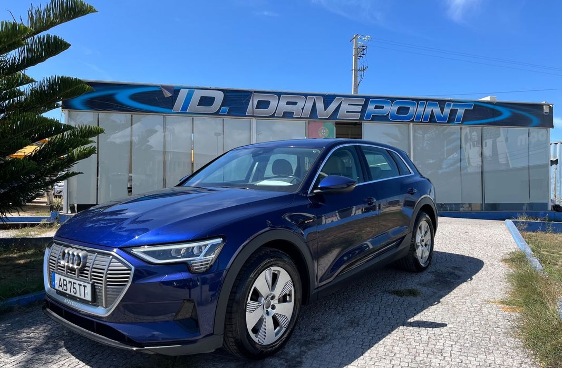 AUDI e-tron 55 quattro Advanced