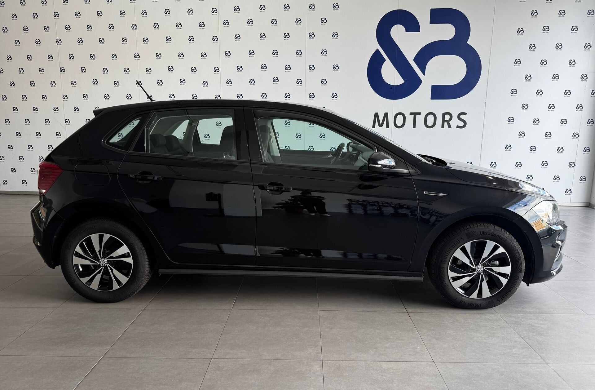 VOLKSWAGEN Polo 1.2 TSi R-Line