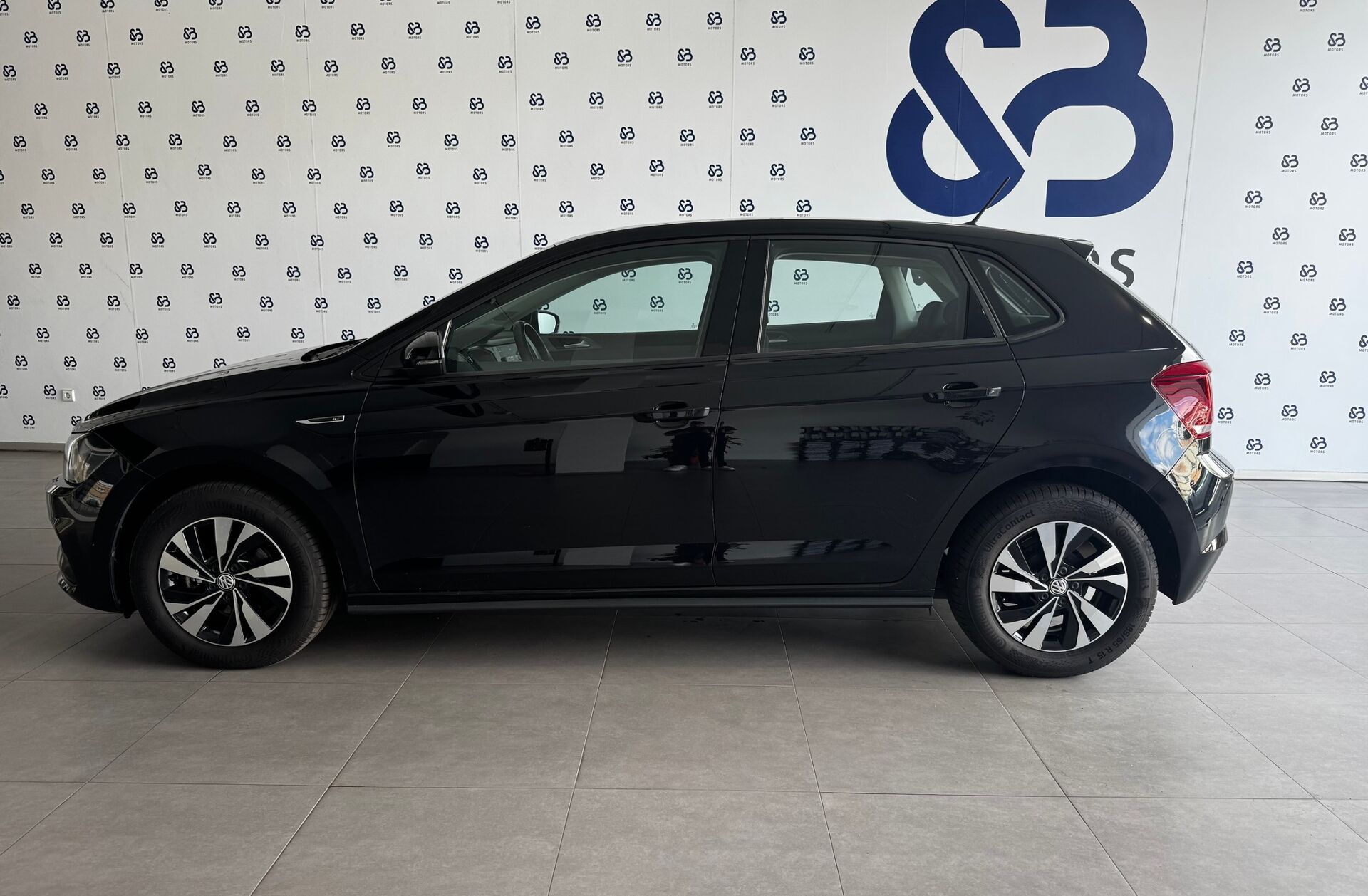 VOLKSWAGEN Polo 1.2 TSi R-Line