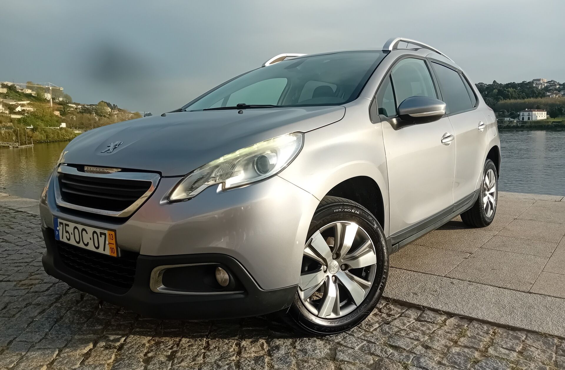 PEUGEOT 2008 1.4 HDi Active