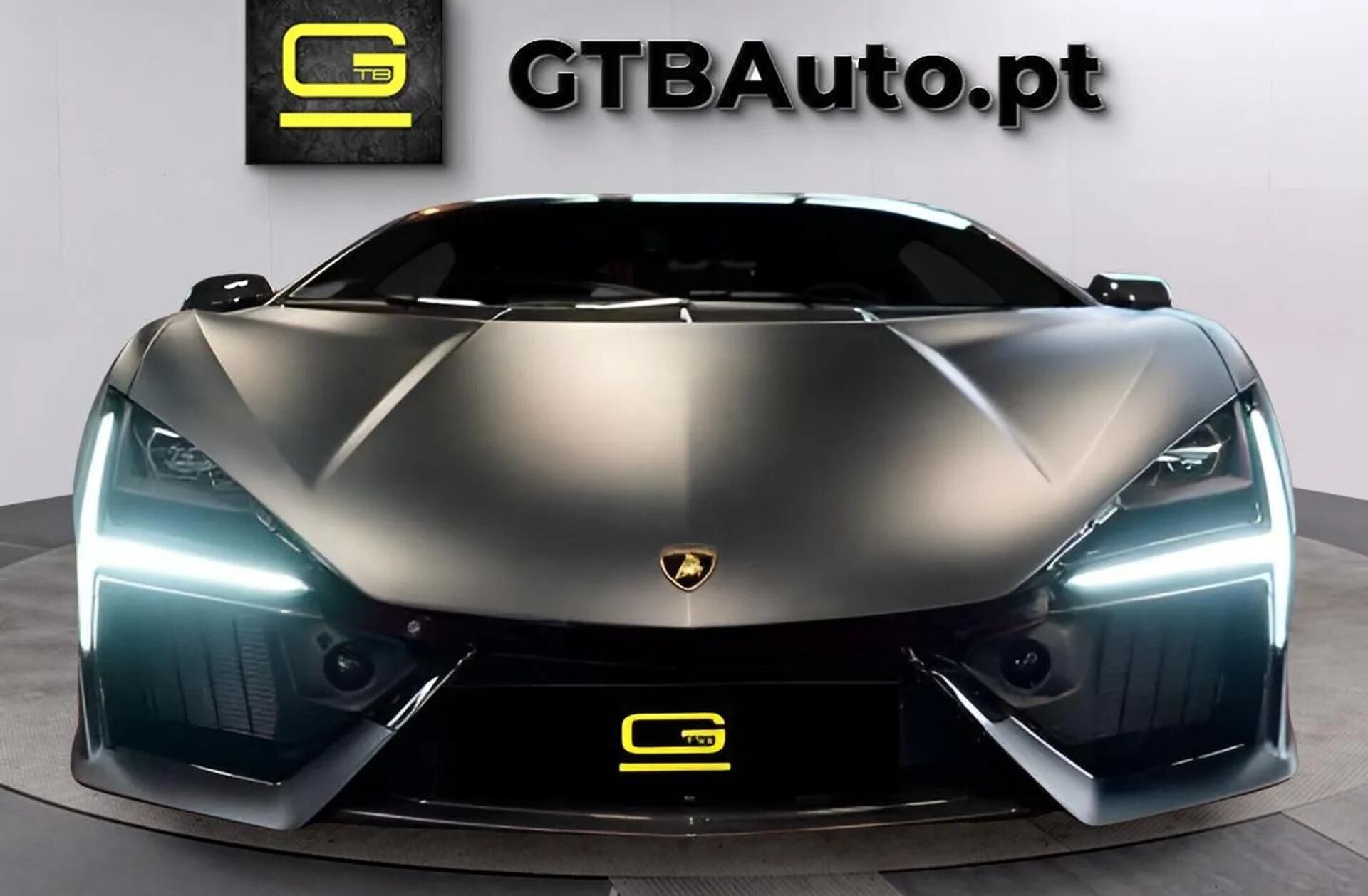 LAMBORGHINI Revuelto Revuelto