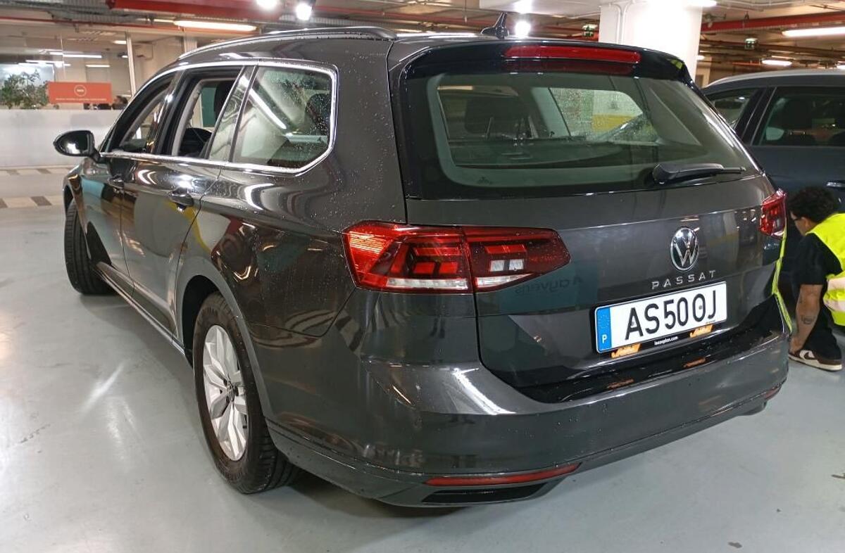 VOLKSWAGEN Passat 2.0 TDI Business DSG