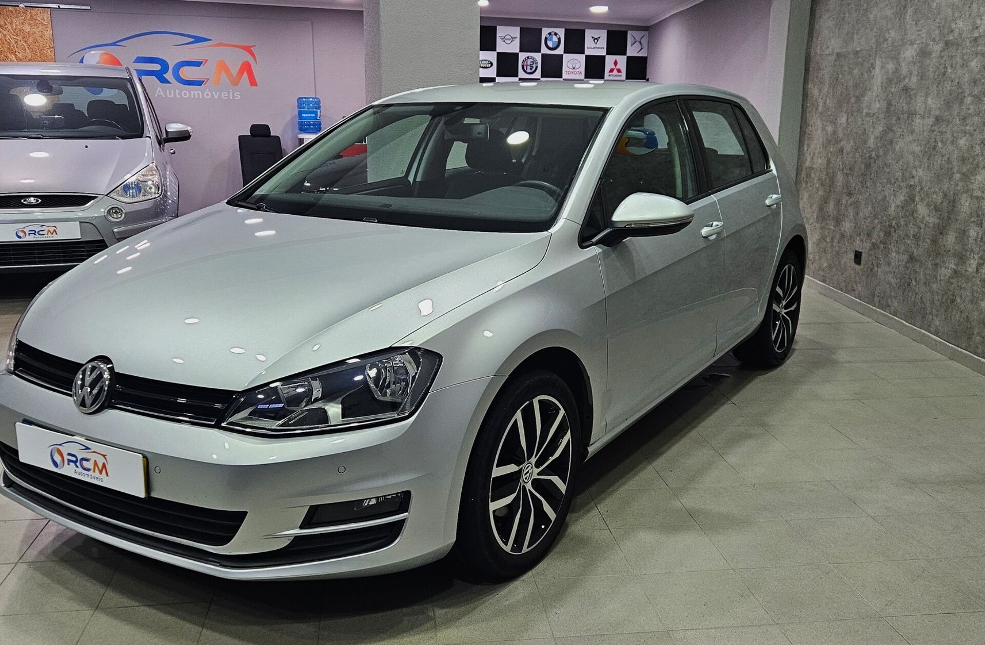 VOLKSWAGEN Golf 1.6 TDi BlueMotion Trendline