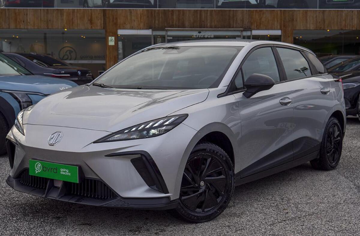 MG MG4 51 kWh Standard