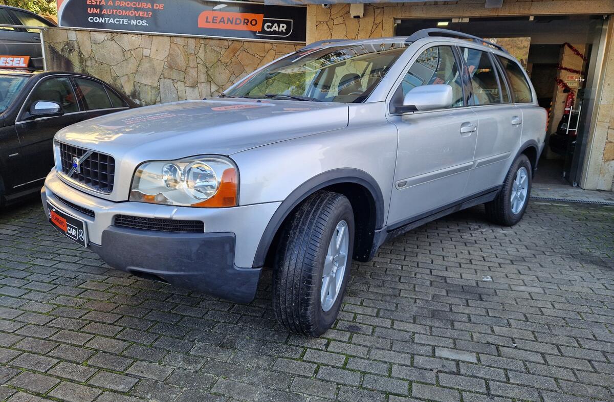 VOLVO XC90 2.4 D5 5L Nivel 2