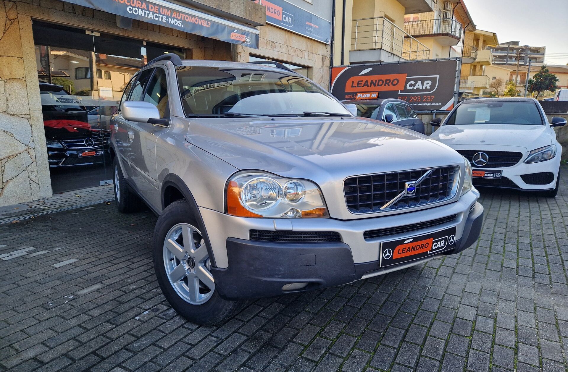 VOLVO XC90 2.4 D5 5L Nivel 2