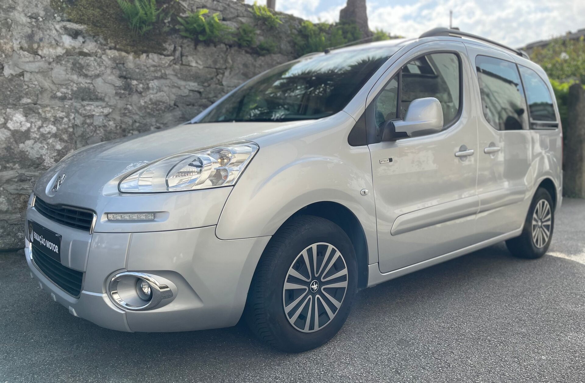 PEUGEOT Partner 1.6 e-HDi Confort 123g