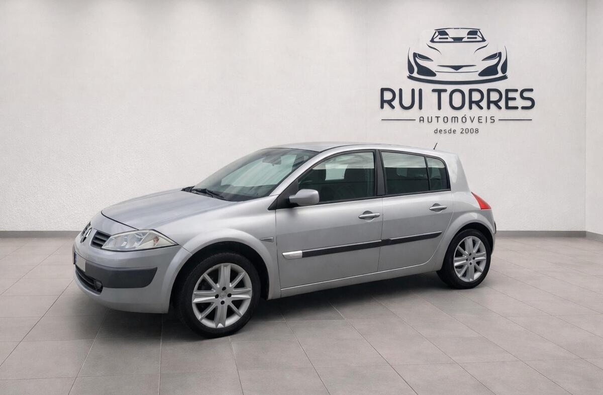 RENAULT Mégane 1.5 dCi Dynamique Luxe