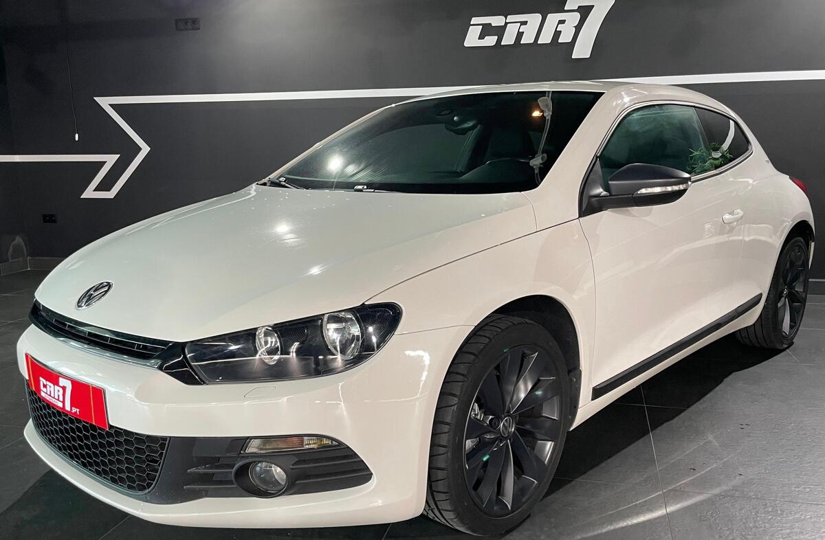 VOLKSWAGEN Scirocco 2.0 TDi Sport