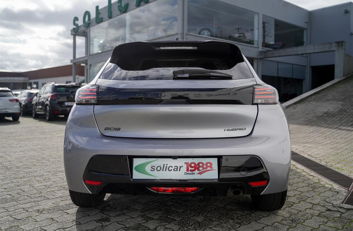 PEUGEOT 208 1.2 Hybrid Allure e-DCS6