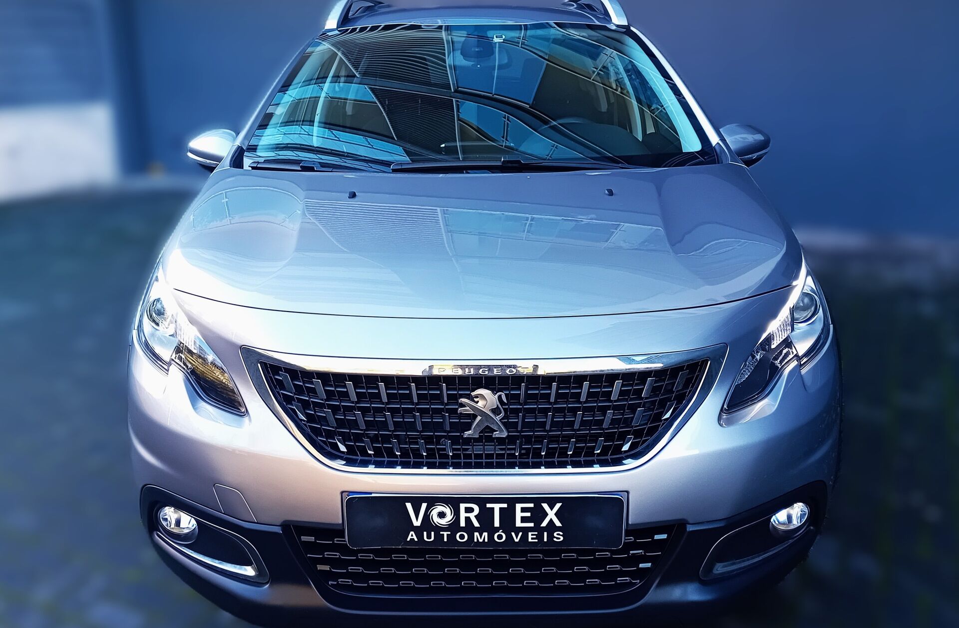 PEUGEOT 2008 1.2 PureTech Signature EAT6