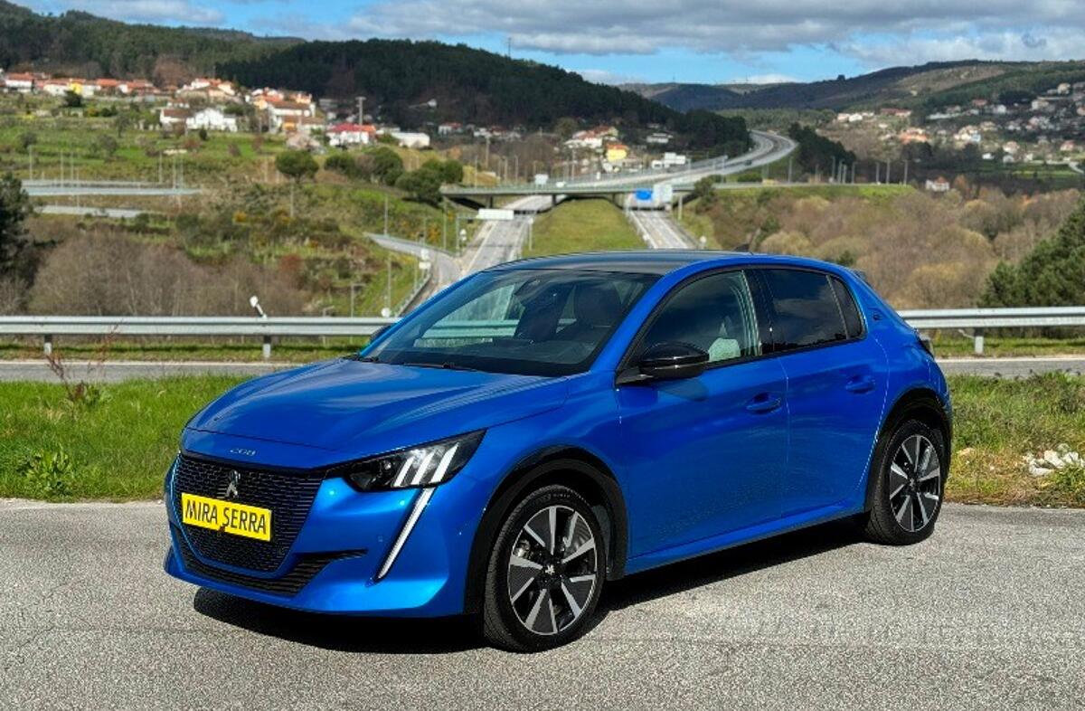 PEUGEOT 208 e- 50 kWh Active