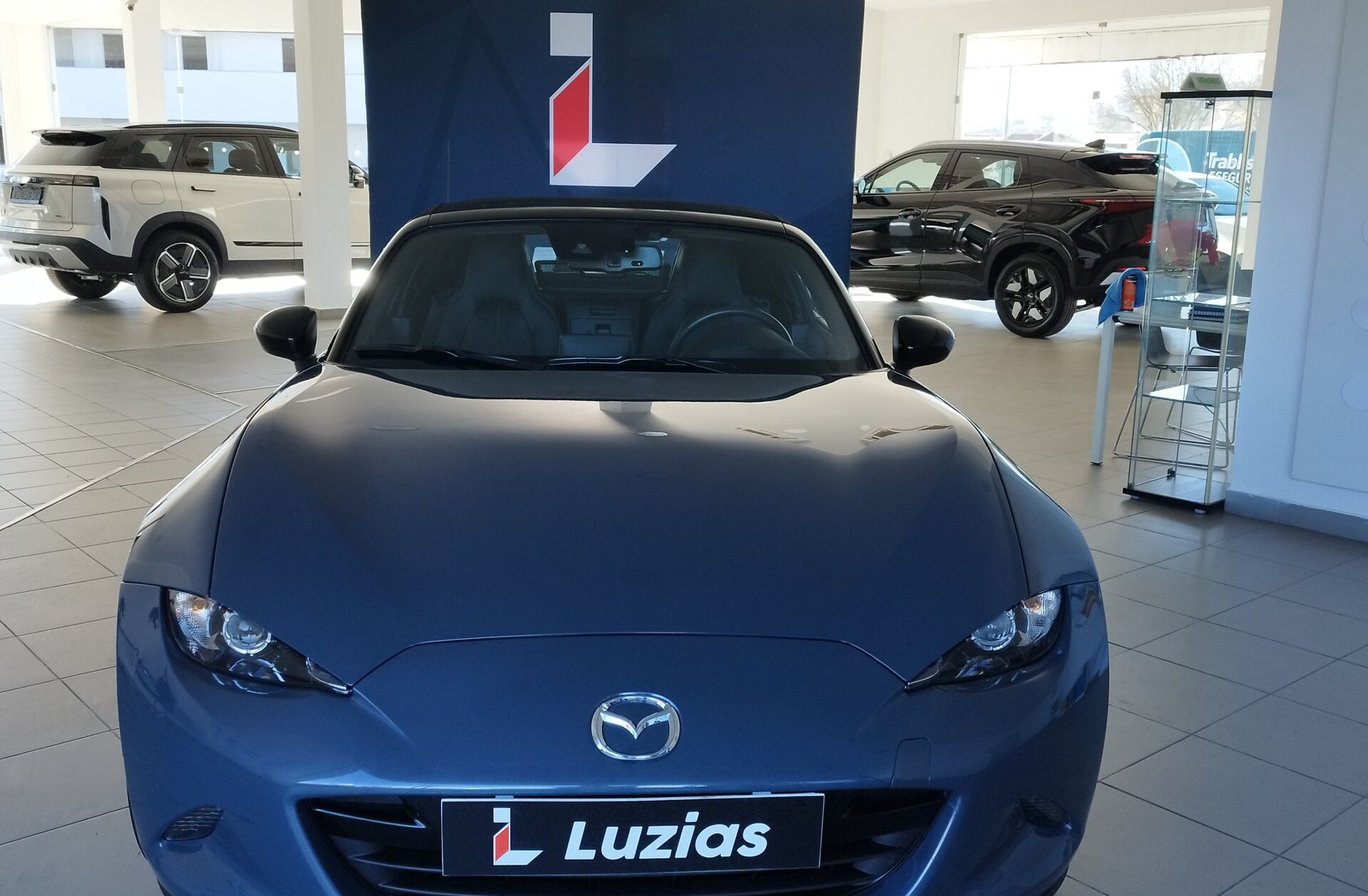 MAZDA MX-5 1.5 Sky-G Evolve HS Navi
