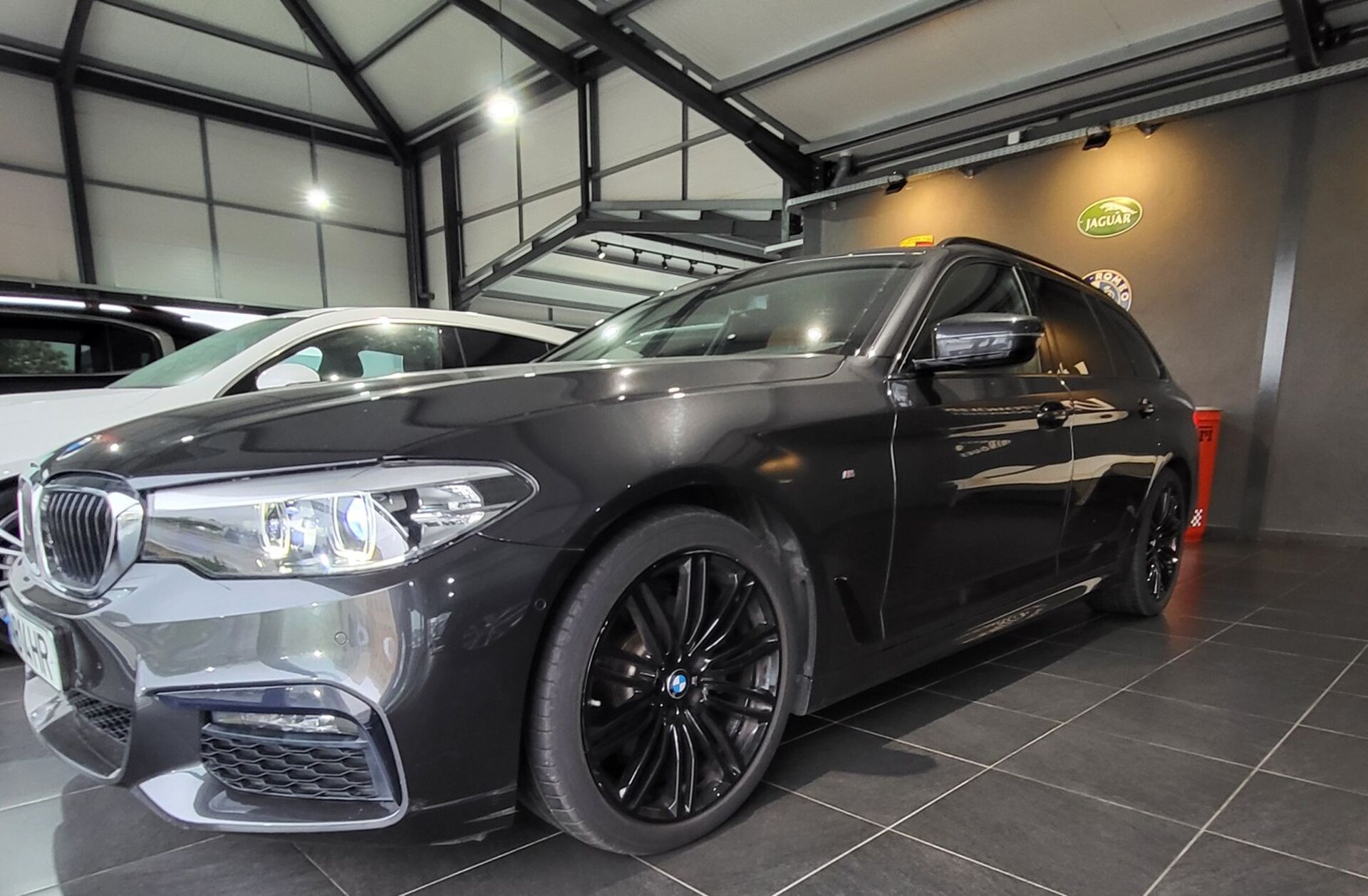 BMW Serie-5 520 d Pack Desportivo M Auto