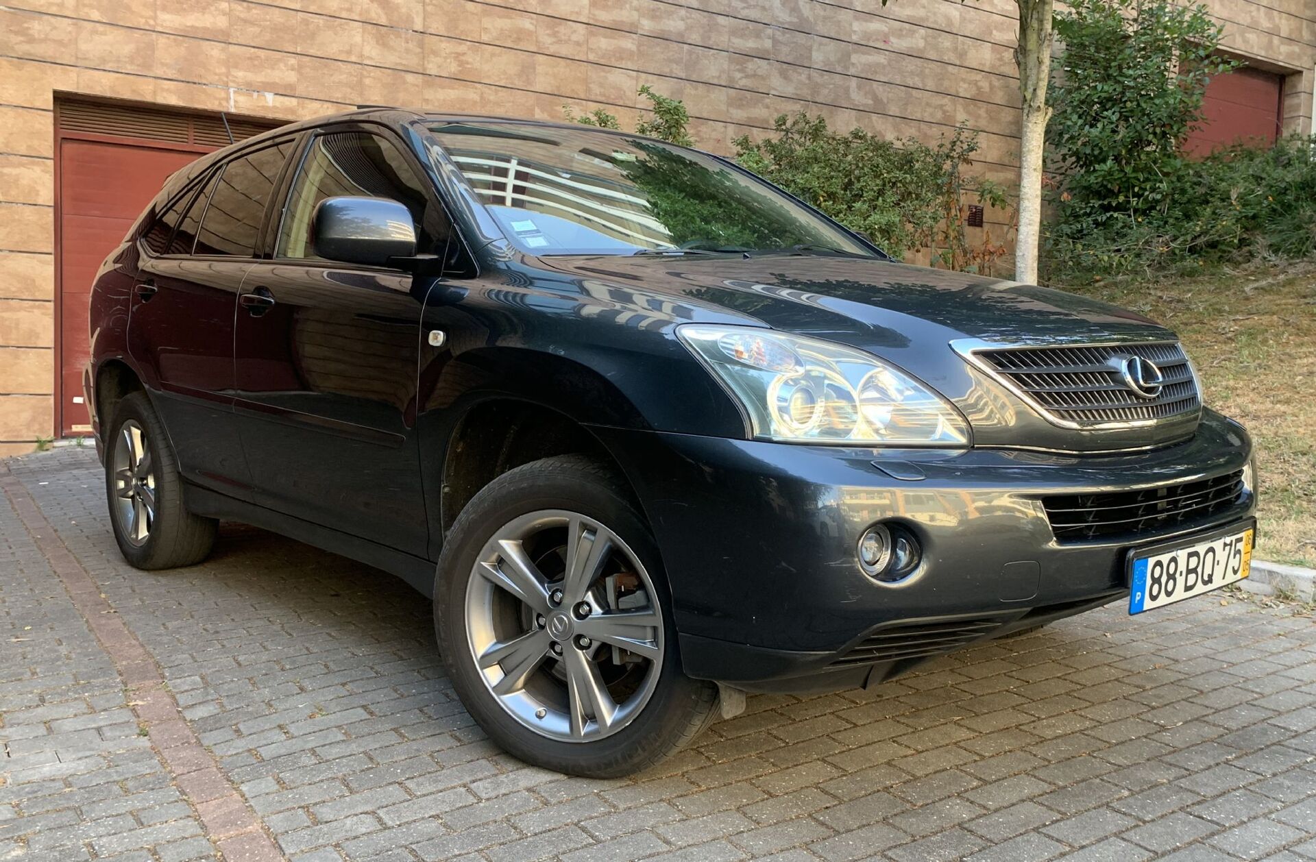 LEXUS RX 400h Base E0