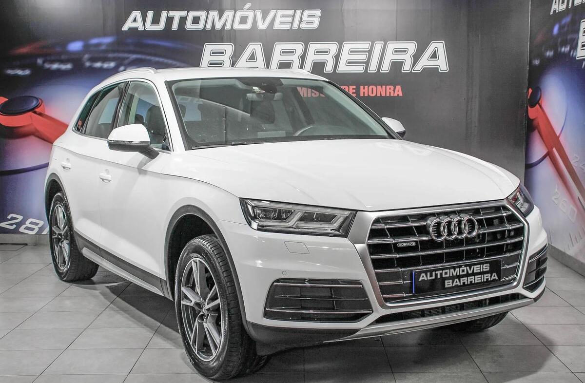 AUDI Q5 2.0 TDI quattro S-tronic