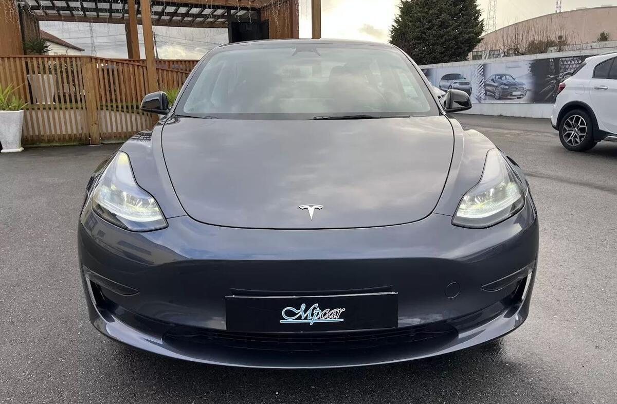 TESLA Model 3 Long Range Tração Traseira
