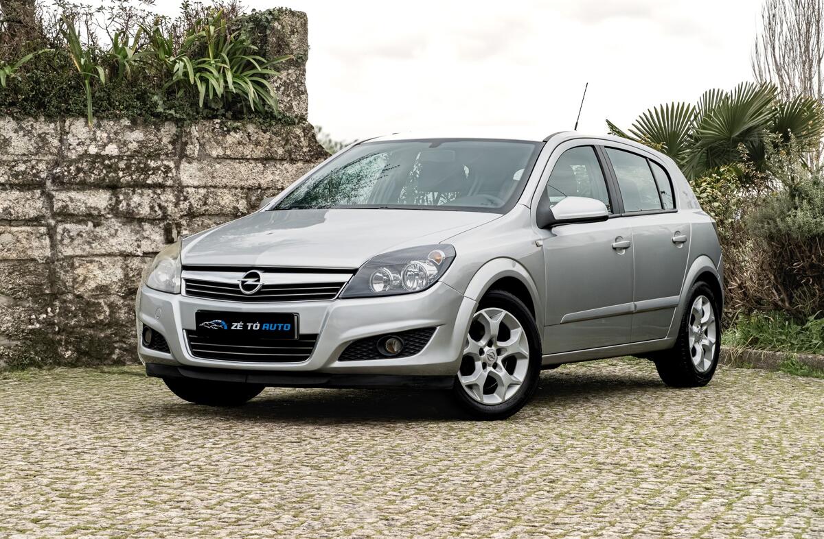 OPEL Astra Sport 1.7 CDTi