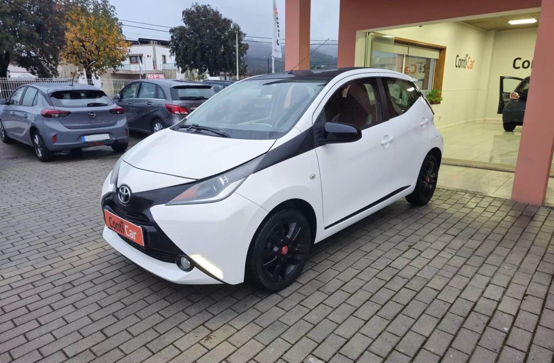TOYOTA Aygo 1.0 X