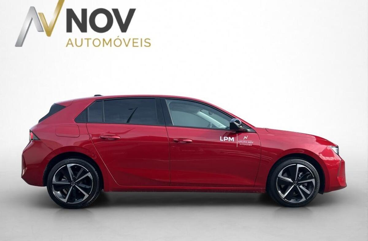 OPEL Astra 1.5 D GS Aut.