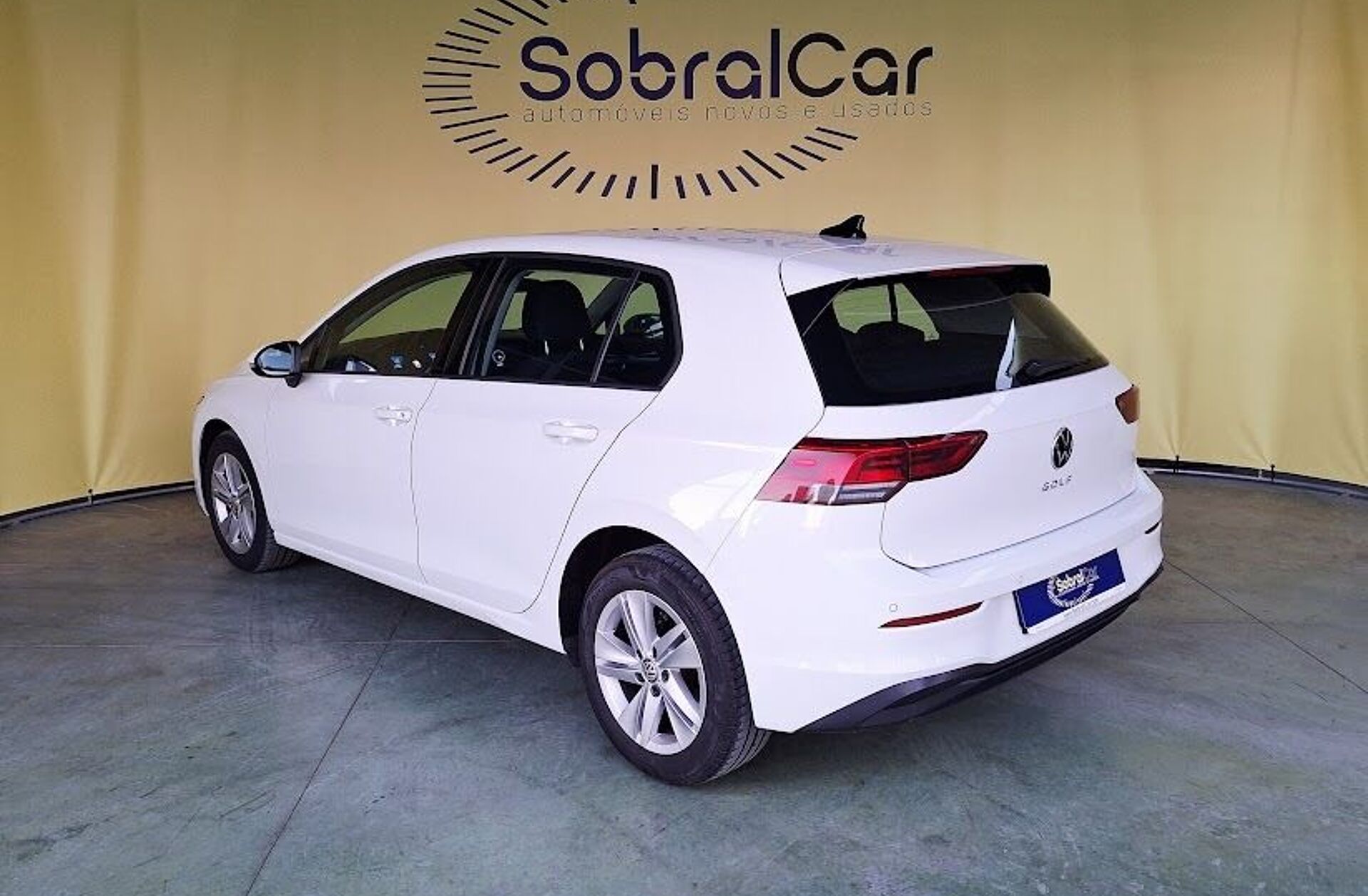 VOLKSWAGEN Golf 1.0 TSI Life