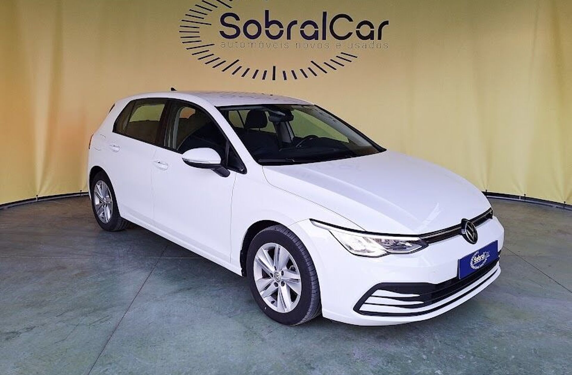 VOLKSWAGEN Golf 1.0 TSI Life