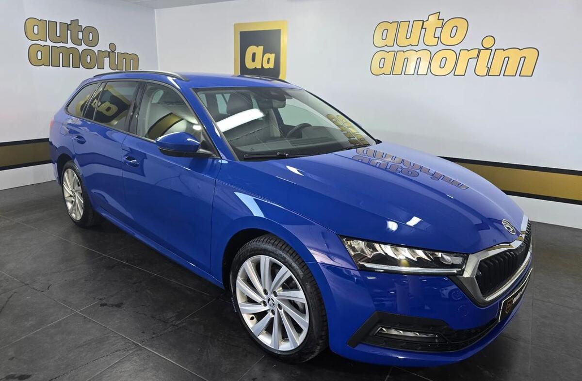 SKODA Octavia 1.4 TSI iV Ambition DSG